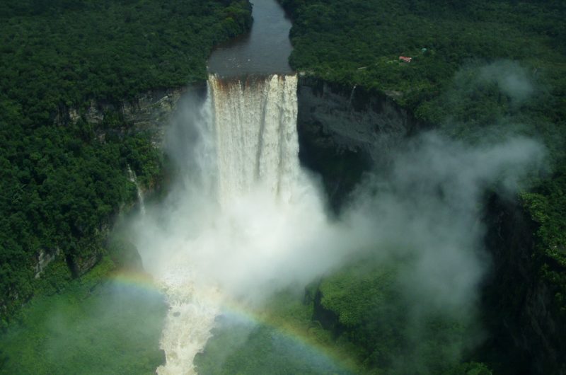 kaieteur falls tours