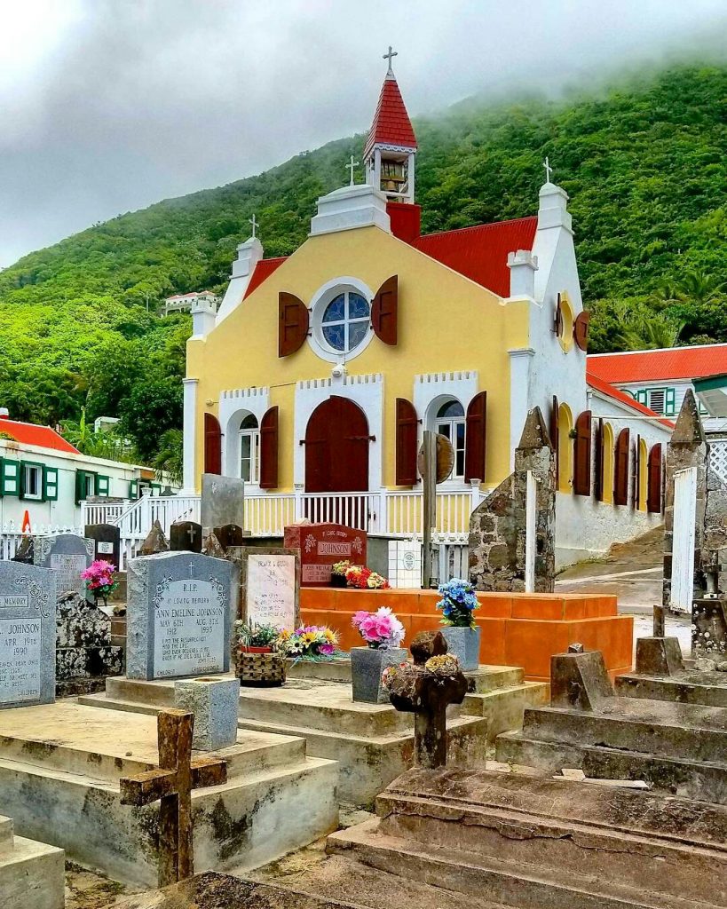 30 Photos That Will Make You Fall in Love With Saba - z_e_photography-1503238142676 - churches