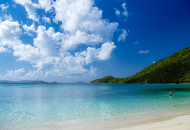 Endless Caribbean - Visiting the Caribbean on a Budget - Foodica