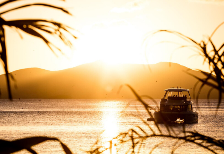 Endless Caribbean - 10 Ways To Capture Stunning Caribbean Sunsets With an Ordinary Camera 2