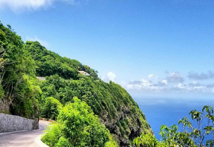Endless Caribbean - The Oldest Artifacts in Saba