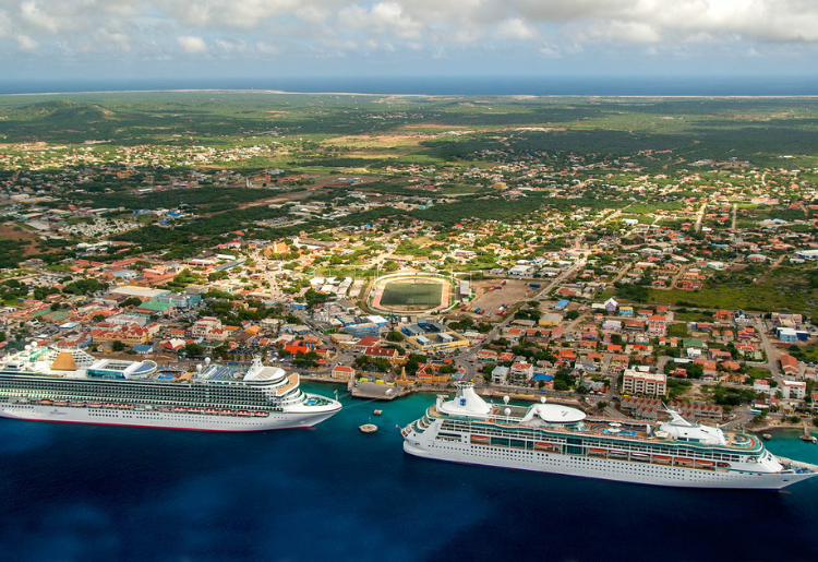Endless Caribbean - Bonaire Welcomes First Cruise Ship After 18 Months