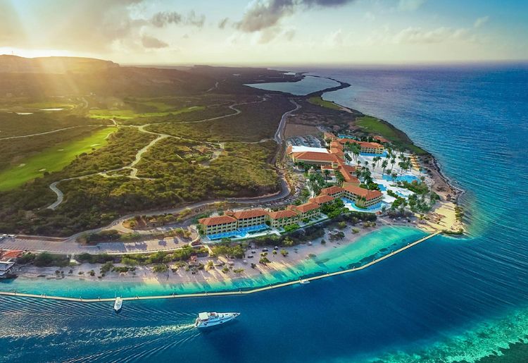 Endless Caribbean - Sandals Royal Curacao Embraces the Dutch Caribbean