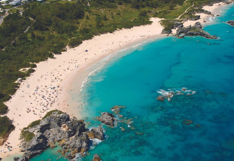 Endless Caribbean - Bermuda Travel Guide