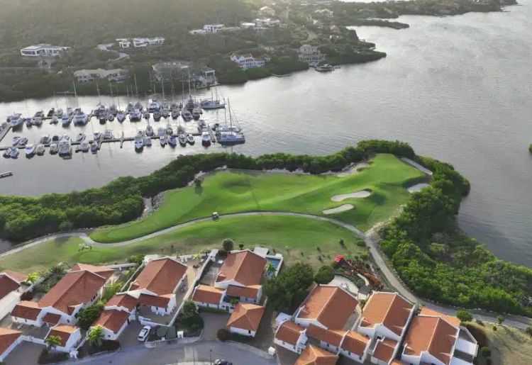 Endless Caribbean - Why Curacao is an Underrated Golf Destination
